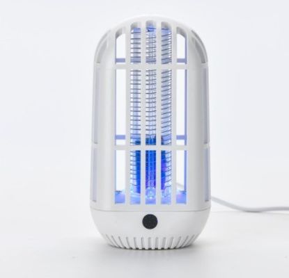 Un buen precio. Choque eléctrico mosquito que vuela trampa de insectos termitas asesino de mosquitos 5V 8x6.6x15.3cm con batería recargable de iones de litio 1200 MAh en línea
