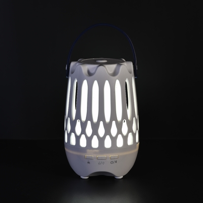 Un buen precio. Lámpara nocturna de luz UV recargable para mosquitos polillas mosquitos insectos voladores trampa 2 en 1 lámpara nocturna de luz UV para moscas de tipo plagas en línea