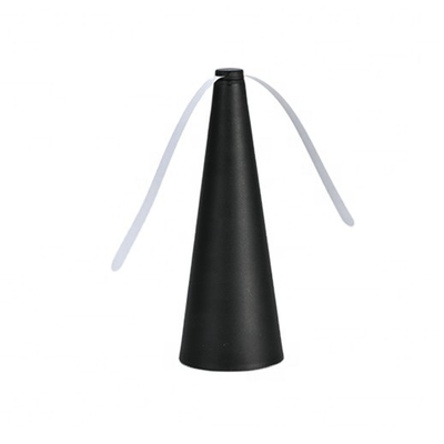 Un buen precio. Ventilador portátil con cuchillas suaves para mantener alejadas a las moscas en interiores y exteriores en línea